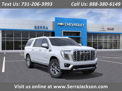 New 2026 GMC Yukon XL Denali w/ Sun & Power Step Package