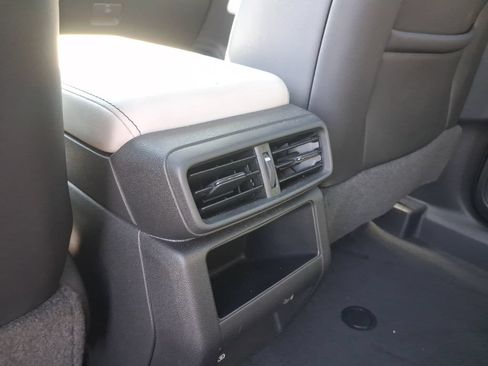Used 2024 Honda Prologue Touring image 26