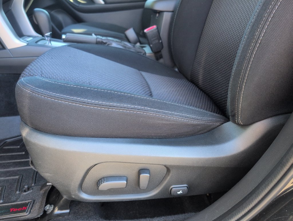 Used 2018 Subaru Forester 2.5i Premium w/ All-Weather Package AWD/4WD image 13