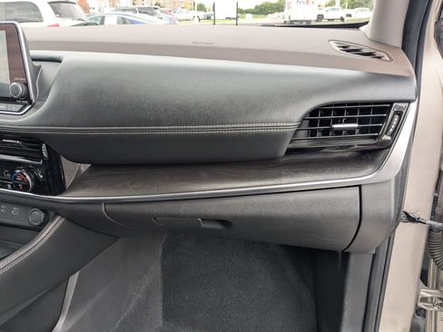 Used 2021 Nissan Rogue SL FWD image 29
