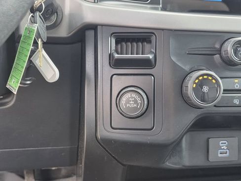 Used 2024 Ford F150 XL RWD image 18