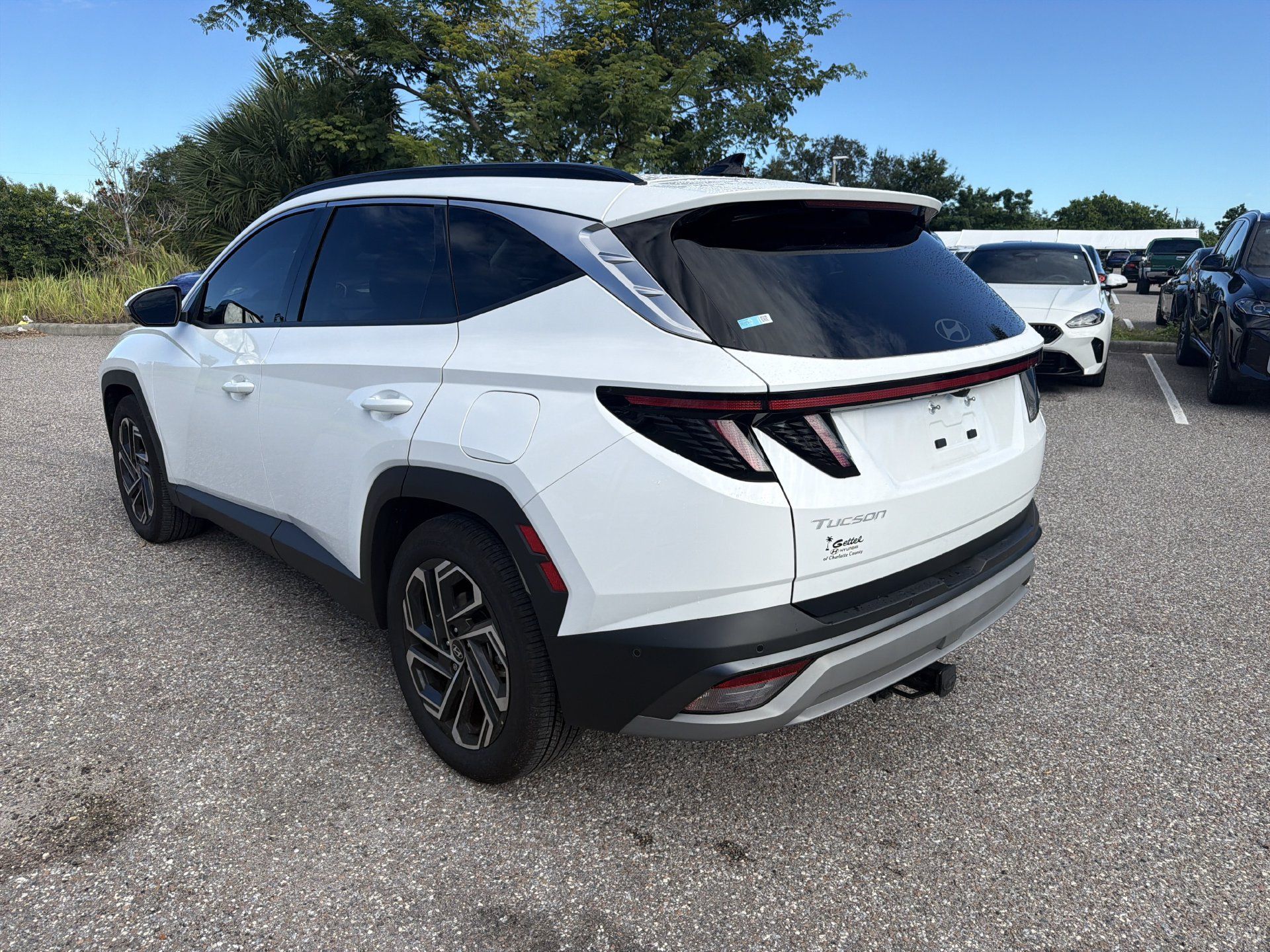 Used 2025 Hyundai Tucson Limited FWD image 6