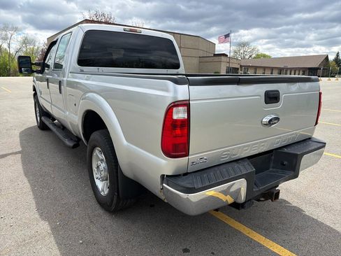 Used 2016 Ford F250 XLT w/ FX4 Off-Road Package AWD/4WD image 7