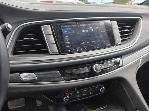 Used 2023 Buick Enclave Essence w/ Experience Buick Package AWD/4WD image 15