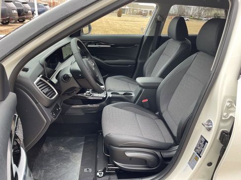 New 2026 Kia Seltos S image 8