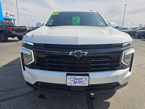 Used 2025 Chevrolet Tahoe RST w/ Comfort Package AWD/4WD image 2