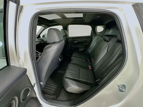 Used 2025 Acura ADX A-Spec image 27