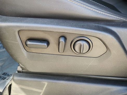 Used 2021 Chevrolet Silverado 2500 LTZ w/ LTZ Plus Package image 8