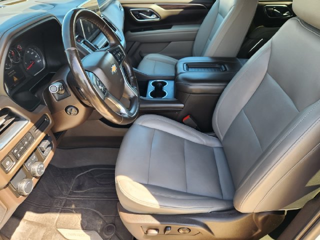 Used 2021 Chevrolet Tahoe LT w/ LT Signature Package RWD image 13