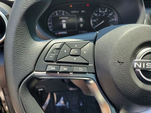 New 2024 Nissan Kicks SV image 23