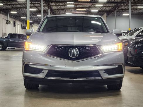 Used 2018 Acura MDX SH-AWD w/ Technology Package image 2