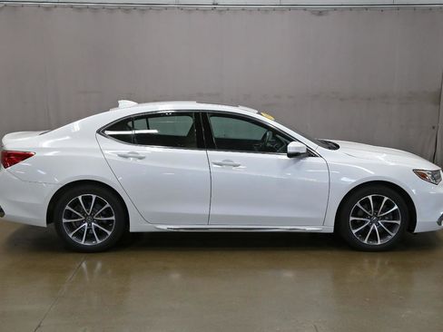 Used 2018 Acura TLX V6 w/ Technology Package image 16