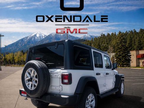 Used 2023 Jeep Wrangler Unlimited Sport AWD/4WD image 6
