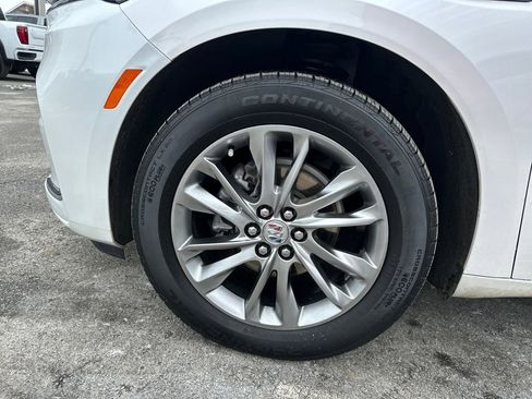 Used 2023 Buick Enclave Avenir w/ Avenir Technology Package image 19