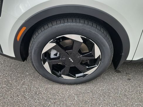 New 2026 Kia Sorento EX FWD image 37