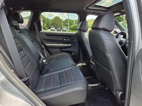 Used 2025 Honda CR-V Sport-L image 17