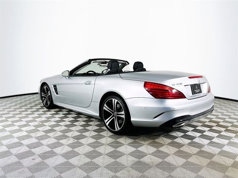 Used 2019 Mercedes-Benz SL 450 w/ Premium Package image 5