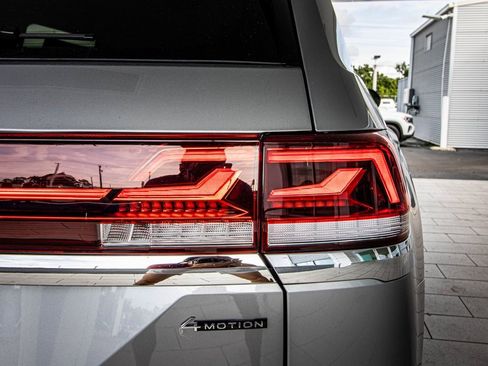 New 2026 Volkswagen Atlas SE image 17