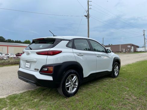 Used 2018 Hyundai Kona SE FWD image 5