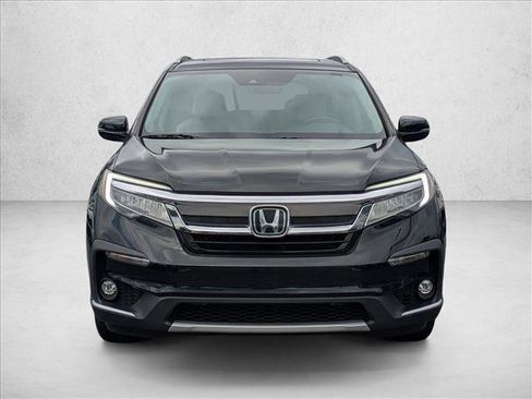 Used 2021 Honda Pilot Touring image 2