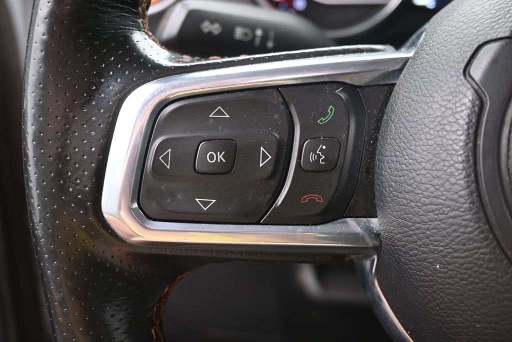 Used 2021 Jeep Gladiator Mojave w/ Cold Weather Group AWD/4WD image 25