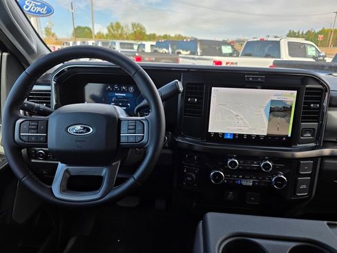New 2026 Ford F350 Lariat w/ FX4 Off-Road Package image 10