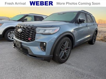 Used 2025 Ford Explorer ST