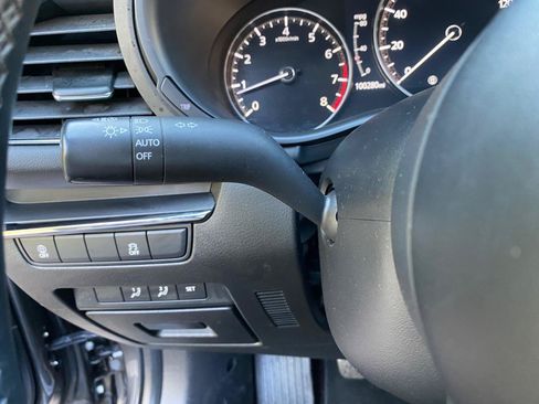 Used 2021 MAZDA MAZDA3 s FWD image 64