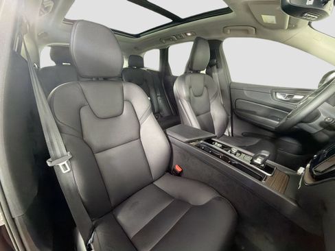 Certified 2023 Volvo XC60 B5 Plus w/ Climate Package AWD/4WD image 27