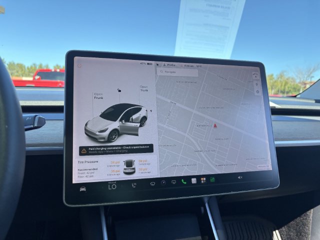 Used 2020 Tesla Model Y Long Range AWD/4WD image 23