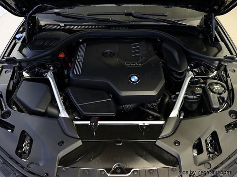 Certified 2023 BMW 530i xDrive w/ Premium Package image 36