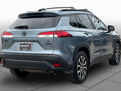 Used 2024 Toyota Corolla Cross SE image 13