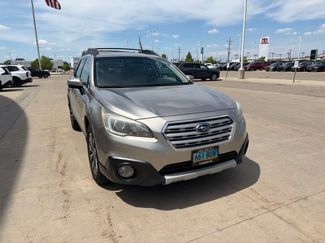 Used 2017 Subaru Outback 2.5i Limited AWD/4WD video 2
