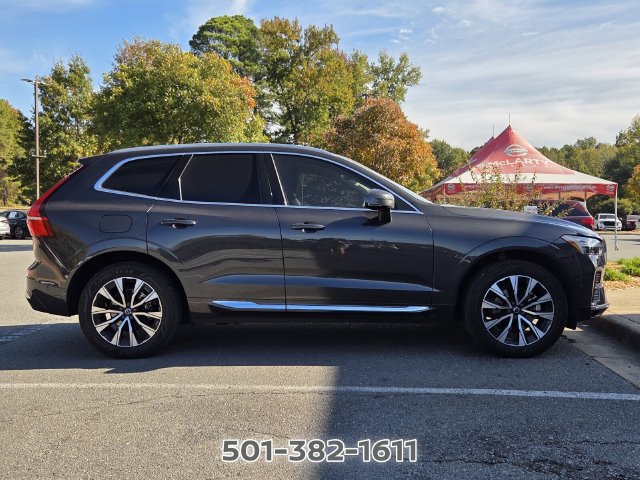 Used 2023 Volvo XC60 B5 Plus FWD image 6