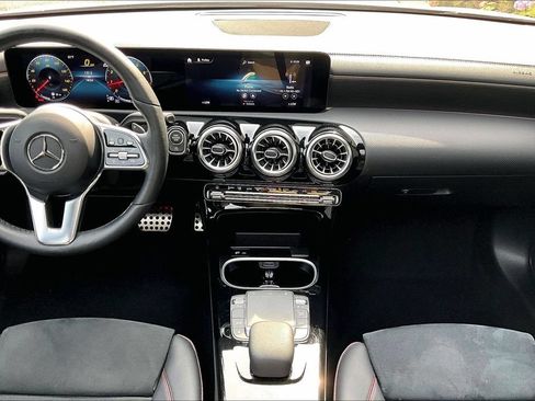 Certified 2023 Mercedes-Benz CLA 250 4MATIC image 24