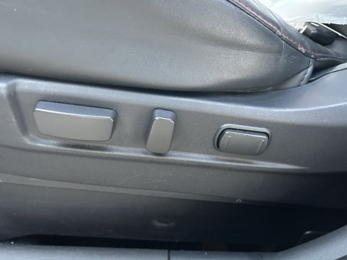 Used 2020 Mitsubishi Outlander LE image 14