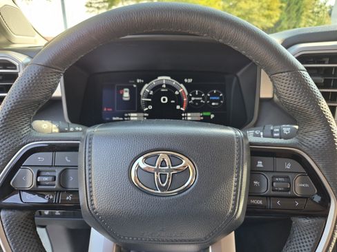 Used 2024 Toyota Sequoia Limited AWD/4WD image 26