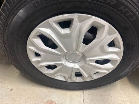 Used 2017 Ford Transit 250 130 Low Roof w/ Exterior Upgrade Package image 29