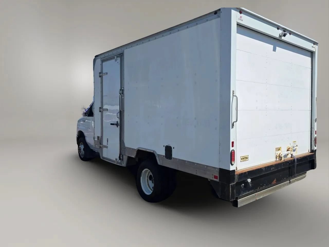 Used 2021 Ford E-450 and Econoline 450 Super Duty RWD image 5