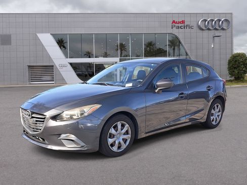 Used 2014 MAZDA MAZDA3 i Sport image 1