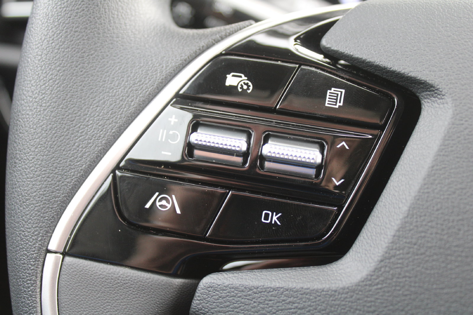 New 2026 Kia Niro EX w/ EX Premium Package FWD image 27