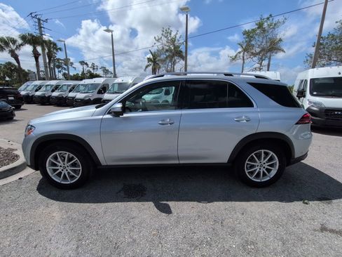Used 2025 Mercedes-Benz GLE 350 4MATIC image 8