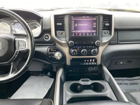 Used 2019 RAM 1500 Laramie AWD/4WD image 18