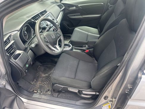 Used 2019 Honda Fit LX image 5