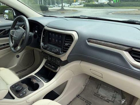 Used 2020 GMC Acadia Denali FWD image 37