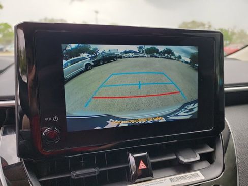 Used 2024 Toyota Corolla LE image 24