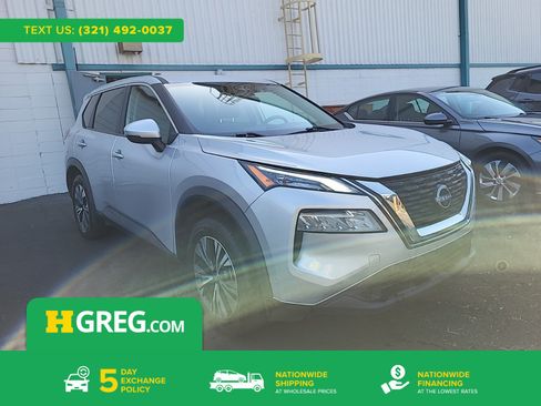 Used 2022 Nissan Rogue SV AWD/4WD image 1