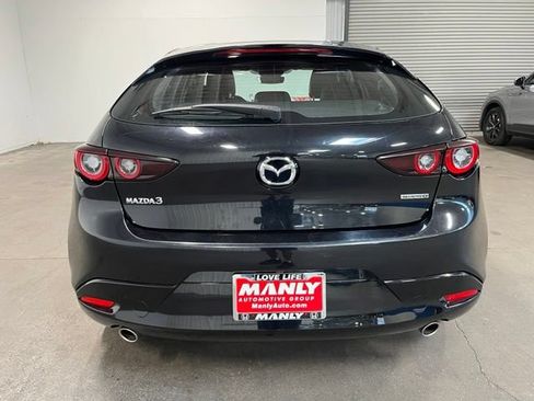 Used 2024 MAZDA MAZDA3 s FWD image 4