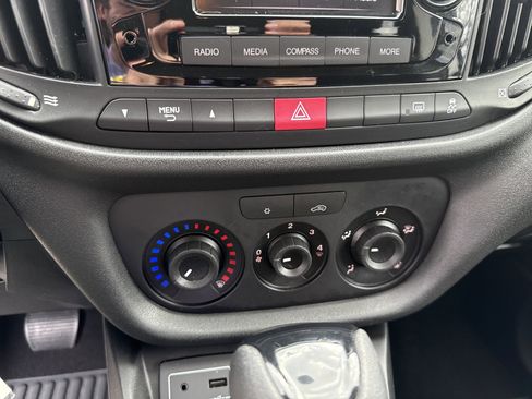 Used 2020 RAM ProMaster City SLT w/ Popular Equipment Group image 28