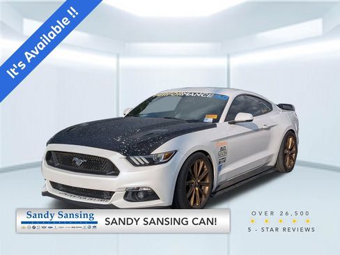 Used 2017 Ford Mustang GT Premium w/ Equipment Group 401A RWD image 1